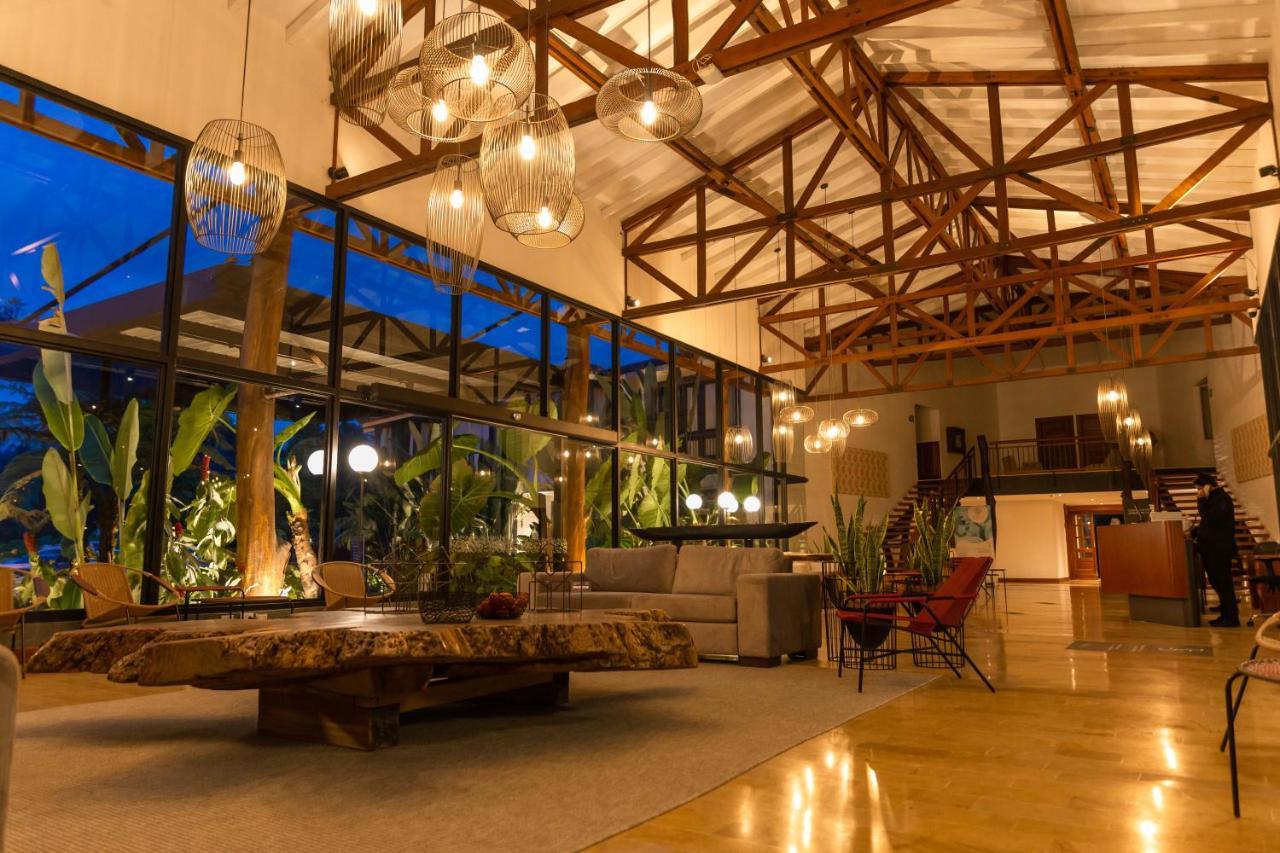 Hotel Termales El Otono à La Enea Extérieur photo The lobby of the hotel