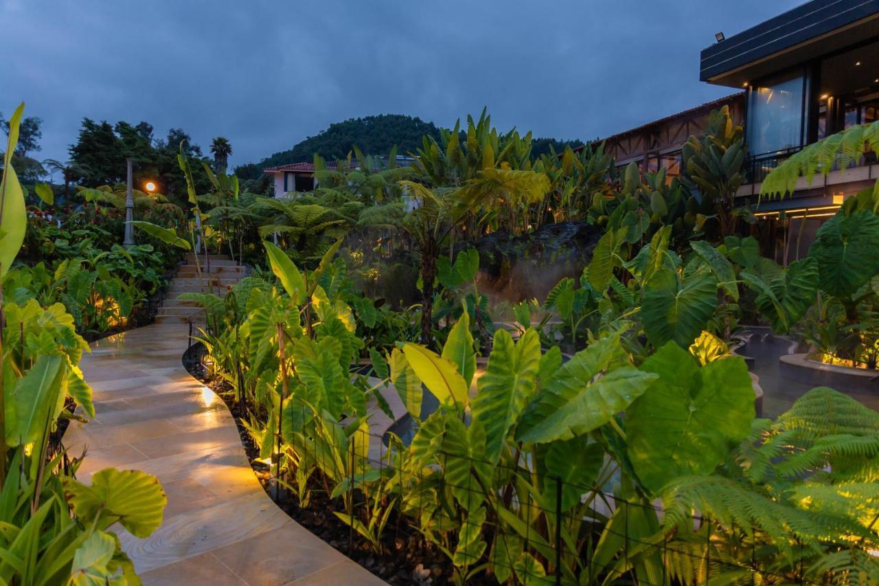 Hotel Termales El Otono à La Enea Extérieur photo The path to the beach