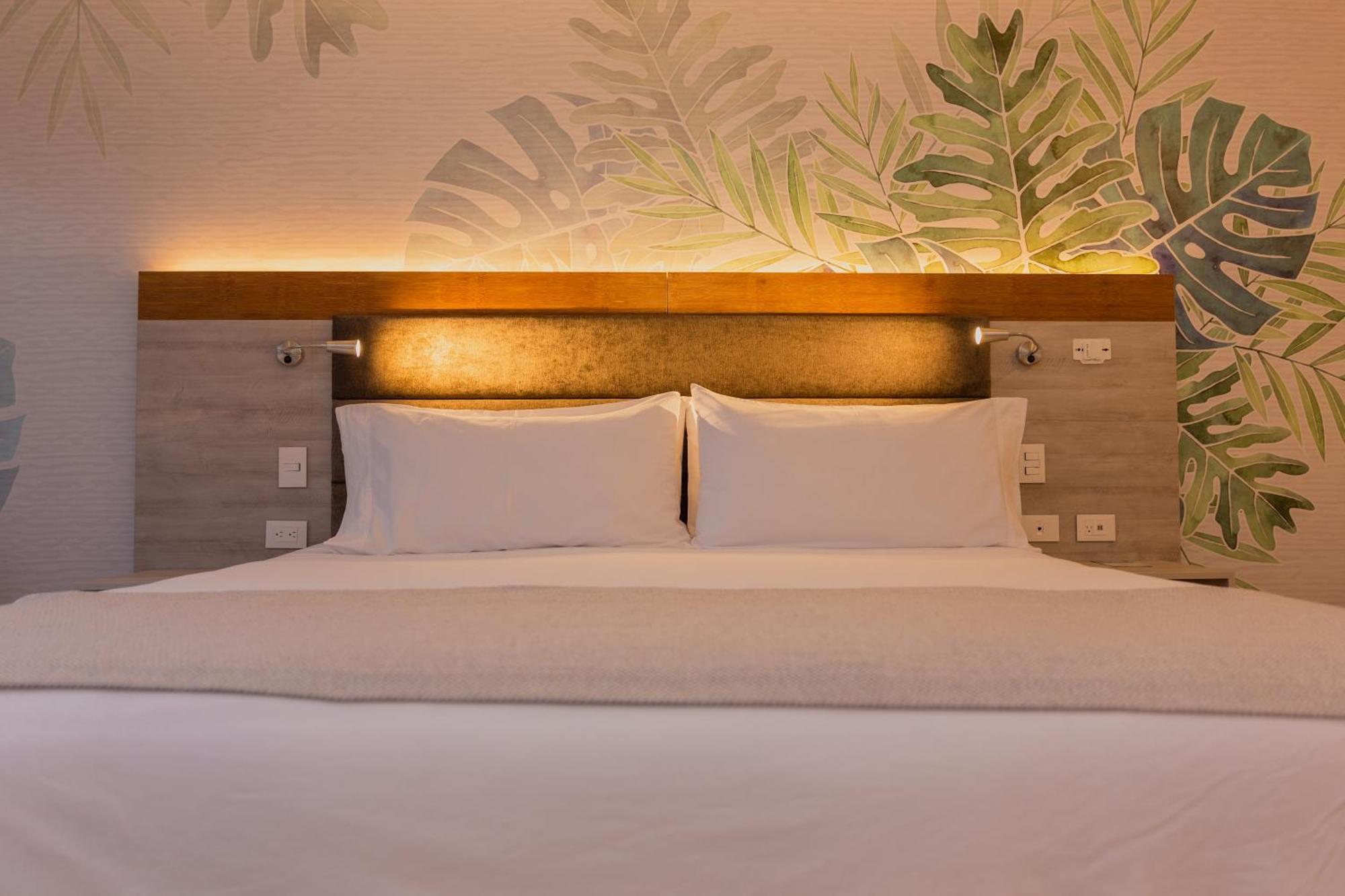 Hotel Termales El Otono à La Enea Extérieur photo A bedroom at the hotel